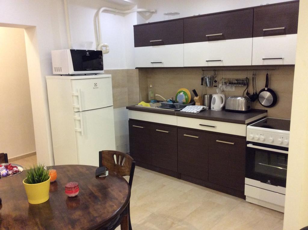 Belvaros Apartman Beci Exterior foto